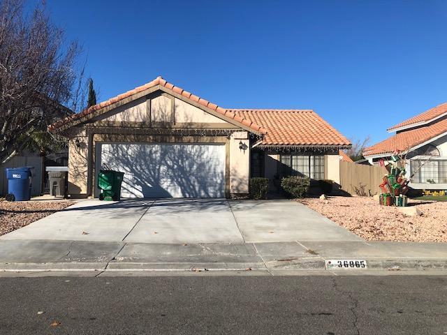 Primary Photo - 36865 32nd St E