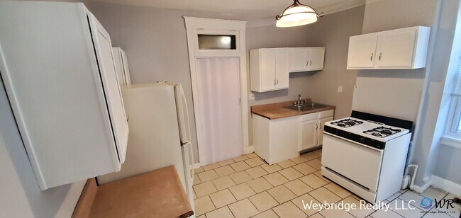 Foto del edificio - Elberon 717 - 719