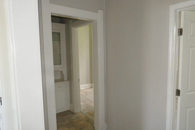 Entrance to kitchen - 3306 Fairfield Ave