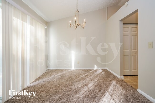 Foto del edificio - 248 Hickory Trail