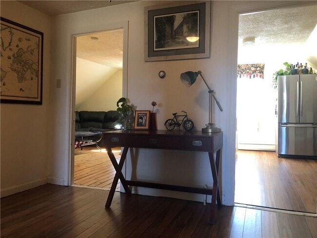 Foto del edificio - 12 Washington St