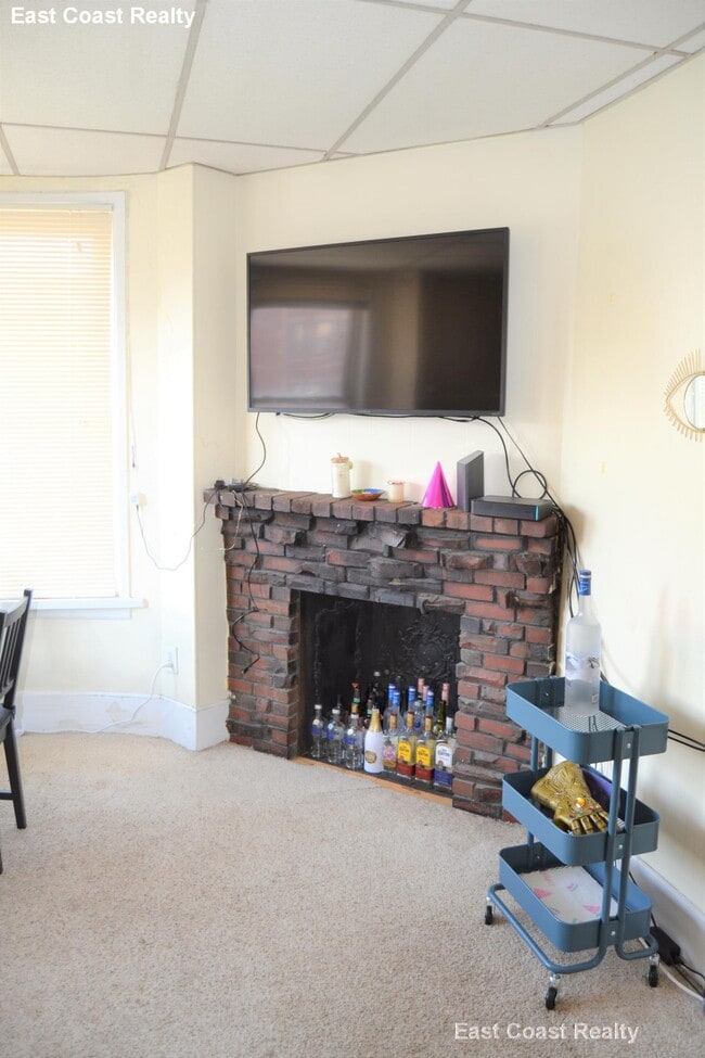 Foto del edificio - 879 Beacon St