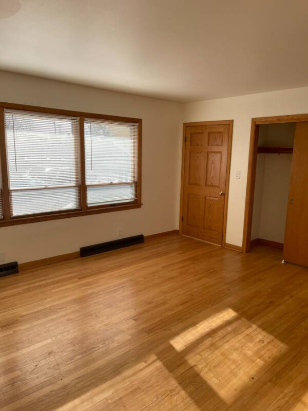 Building Photo - 918 N Osborne Blvd