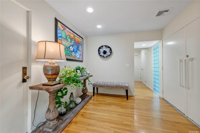 Foto del edificio - 8 Black Rock Rd