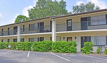 Building Photo - 2 N Fernwood Ave
