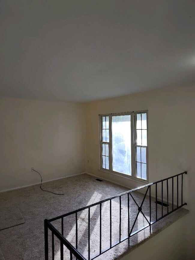 Building Photo - 1132 Bahama Dr