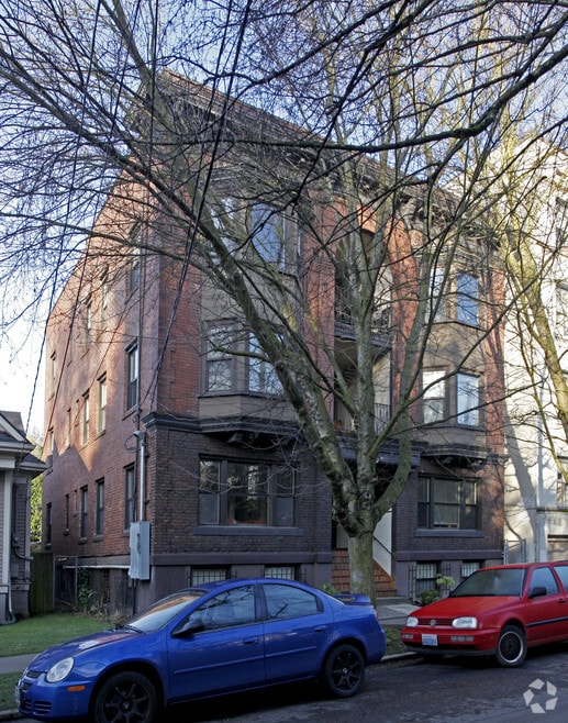 Building Photo - Lismore Apartments
