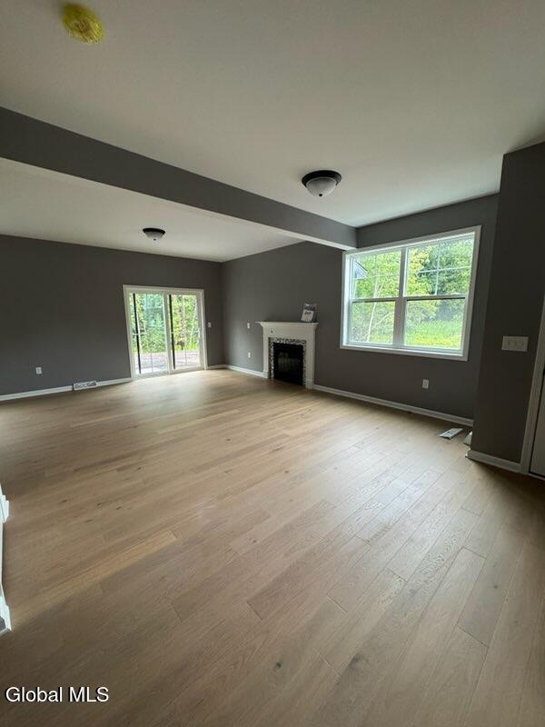 Foto del edificio - 471 Grooms Rd
