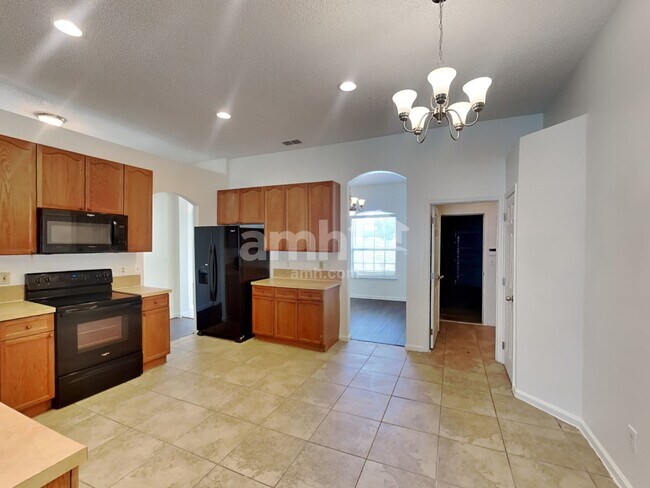 Building Photo - 1370 Haden Lane