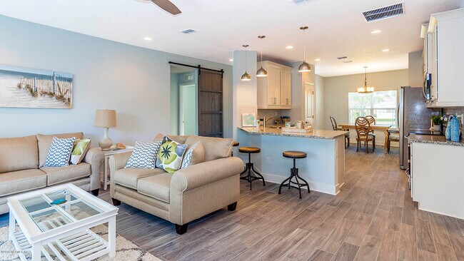 Building Photo - 707 Amberjack Ln