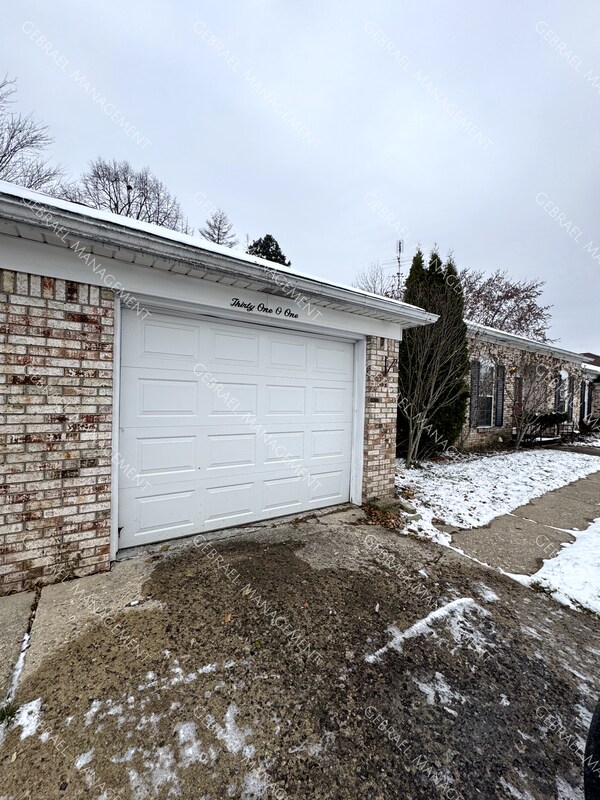 Foto del edificio - 3101 Vineyard Ln