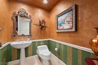 Building Photo - 4875 Pelican Colony Blvd