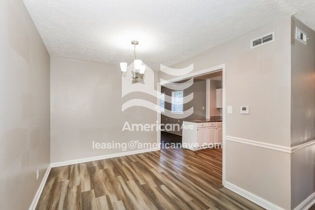 Foto del edificio - 1118 Alderman St NE