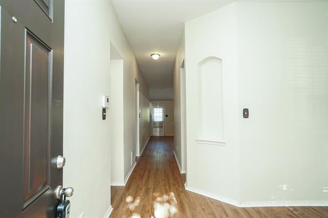 Foto del edificio - 4817 Carrotwood Dr