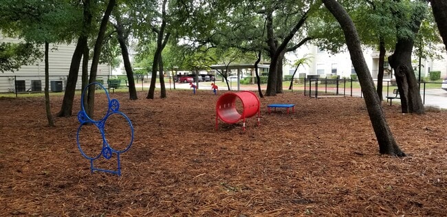 Dog park - Monterey Ranch