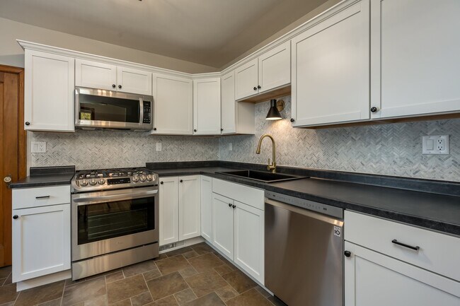 Foto del edificio - 909 N 2nd St