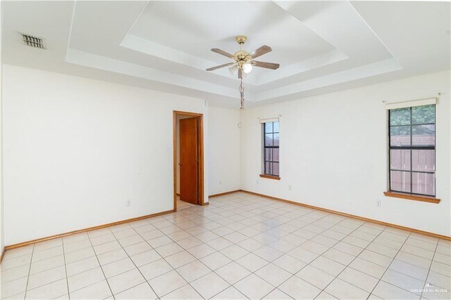 Foto del edificio - 8 E Ivy Ave