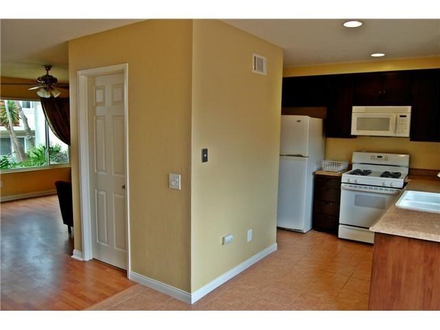 Kitchen and living room - 3612 Seacrest Way