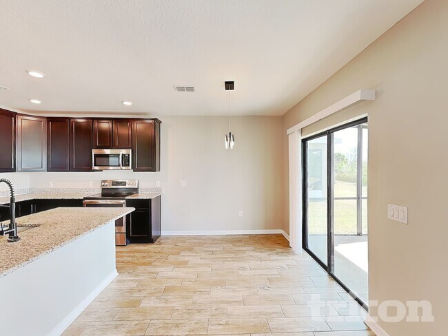 Foto del edificio - 4035 Wayfarer Wy