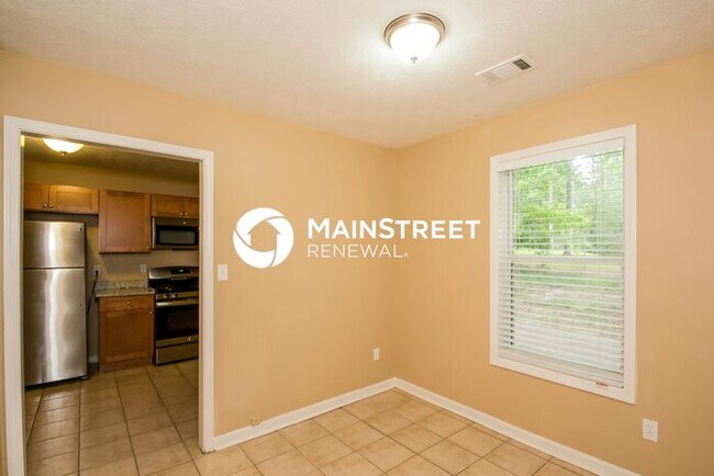 Foto del edificio - 3 Bedroom Pet-Friendly Home in Douglasvill...