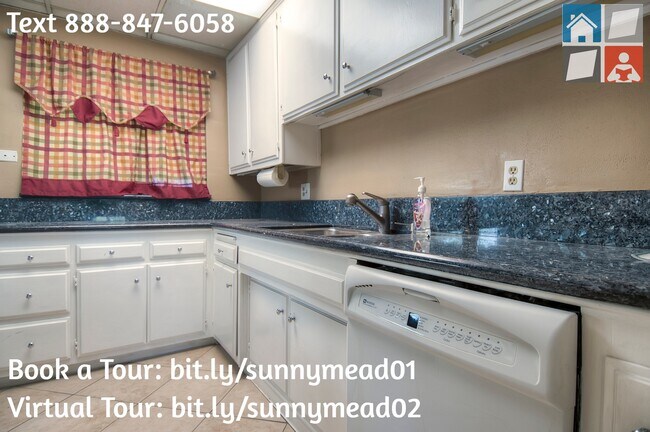 Building Photo - 14654 Sunnymead Dr