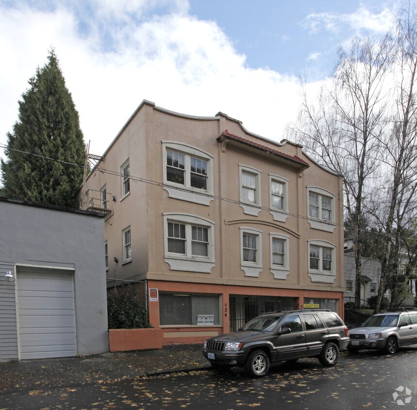 Building Photo - 524 SE 14th Ave