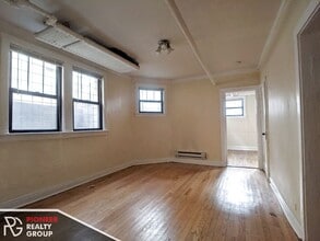 Building Photo - 2241 N Bissell St