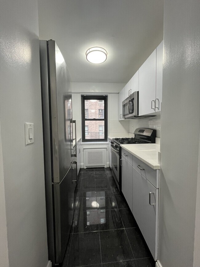 Foto del edificio - 405 E 56th St