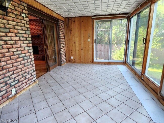 Foto del edificio - 59 Trumbull Dr