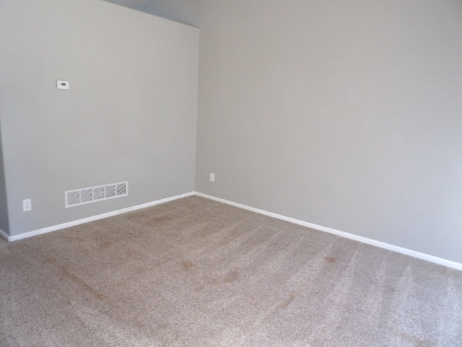 Building Photo - 4979 Butterfield Dr