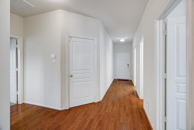 Foto del edificio - 3323 Creole Bay Ln