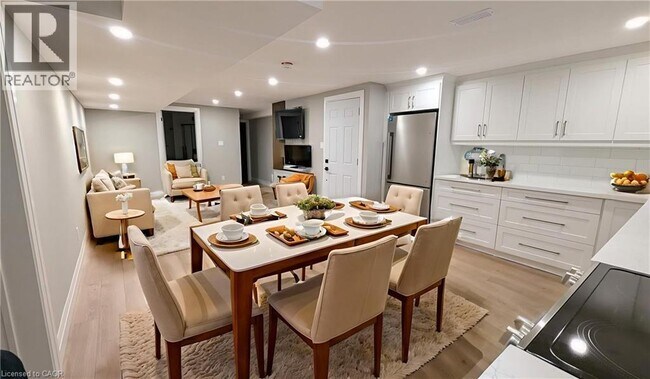 Photo du bâtiment - 260 Westwood Ave