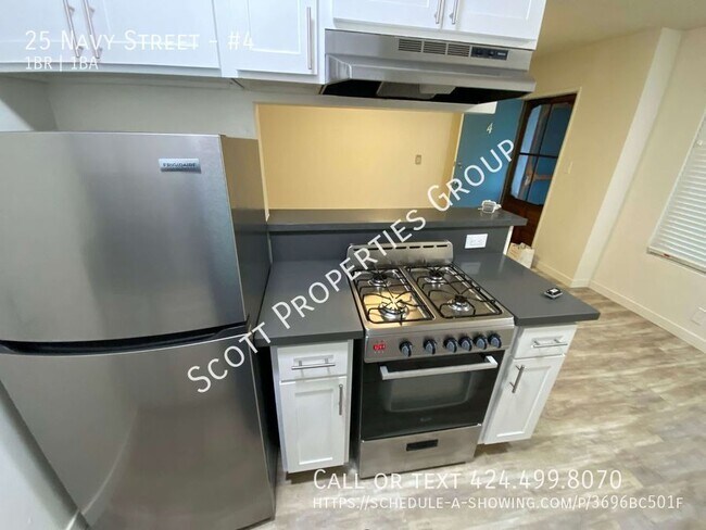 Building Photo - Charming 1B/1BA Apartment Steps from Venic...