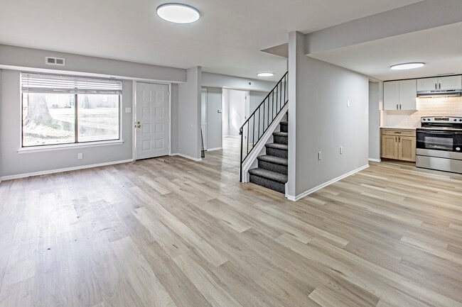 Building Photo - 1504 Timber Creek Rd