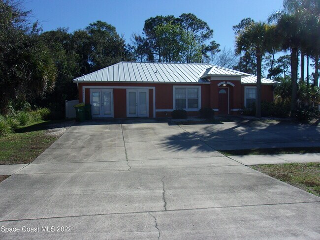 Building Photo - 6895 Grissom Pkwy