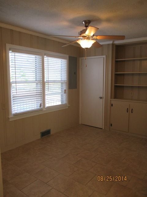 Building Photo - 139 Tanglewood Drive