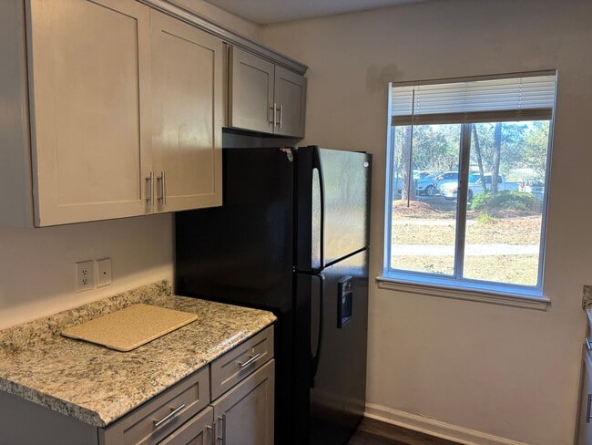 Building Photo - 2 Bedroom 2 bath on bottom floor at Myrtle Greens