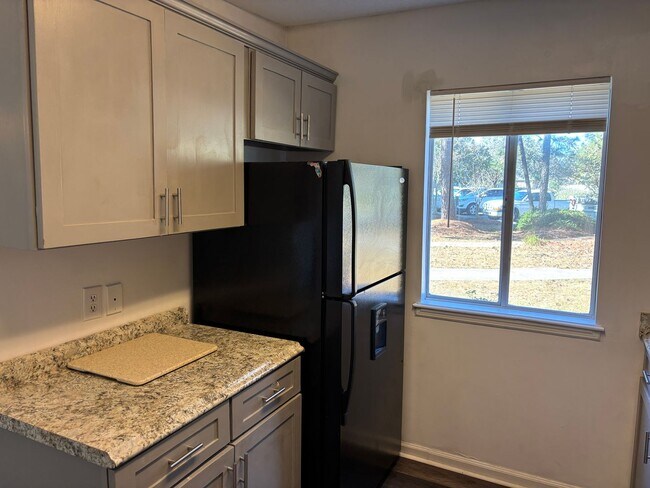 Foto del edificio - 2 Bedroom 2 bath on bottom floor at Myrtle Greens