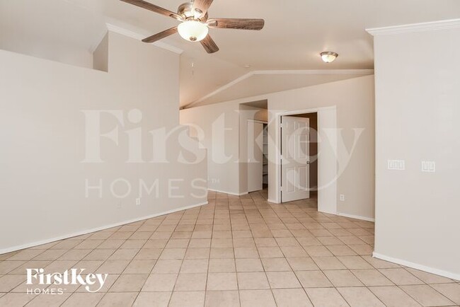 Building Photo - 755 S Del Rancho