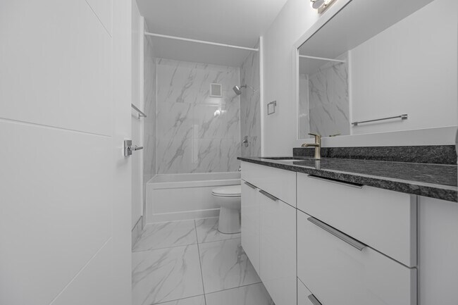 Bathroom - Saxon