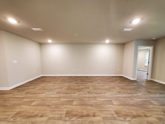 Building Photo - Home for Rent in Jubilee Farms! View with 48 Hours Notice!