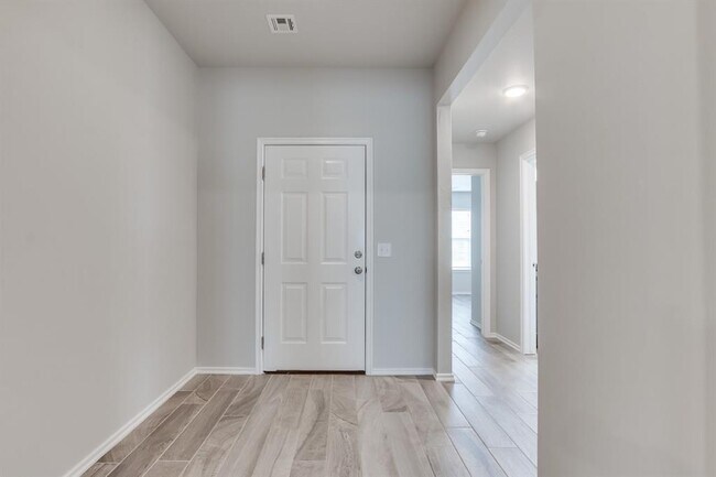 Foto del edificio - 13321 Beaumont Dr