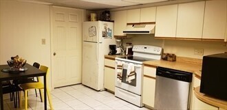 Foto del edificio - 21-23-23 Fairfield Ave