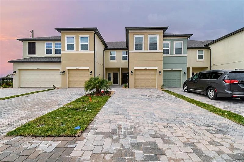 Foto principal - 2461 Stapleford Pl