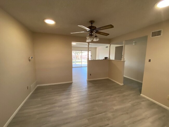 Building Photo - Single Story 4 bed, 2 bath home with RV Access