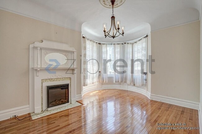 Building Photo - 2132 Jones St