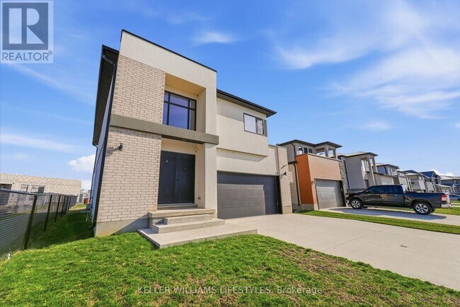Photo du bâtiment - 140 Crestview Dr