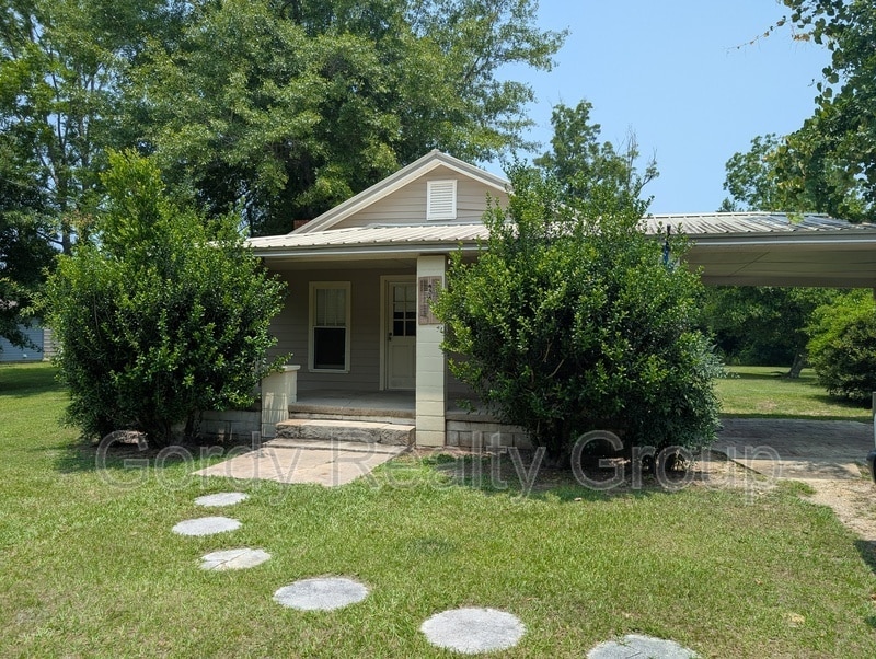 Primary Photo - 4368 Lee Rd