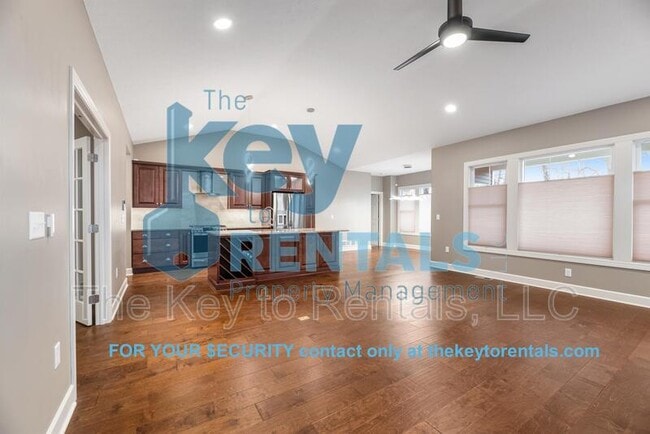 Building Photo - 1352 Creeks Edge Dr