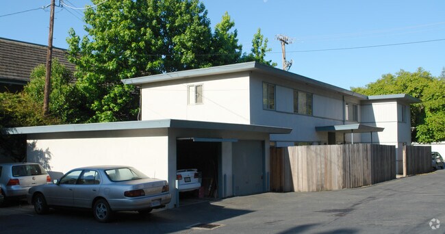 Building Photo - 964 Dolores Dr